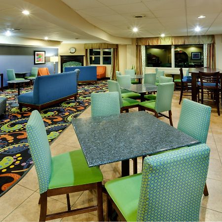 Best Western Owego Inn Екстер'єр фото